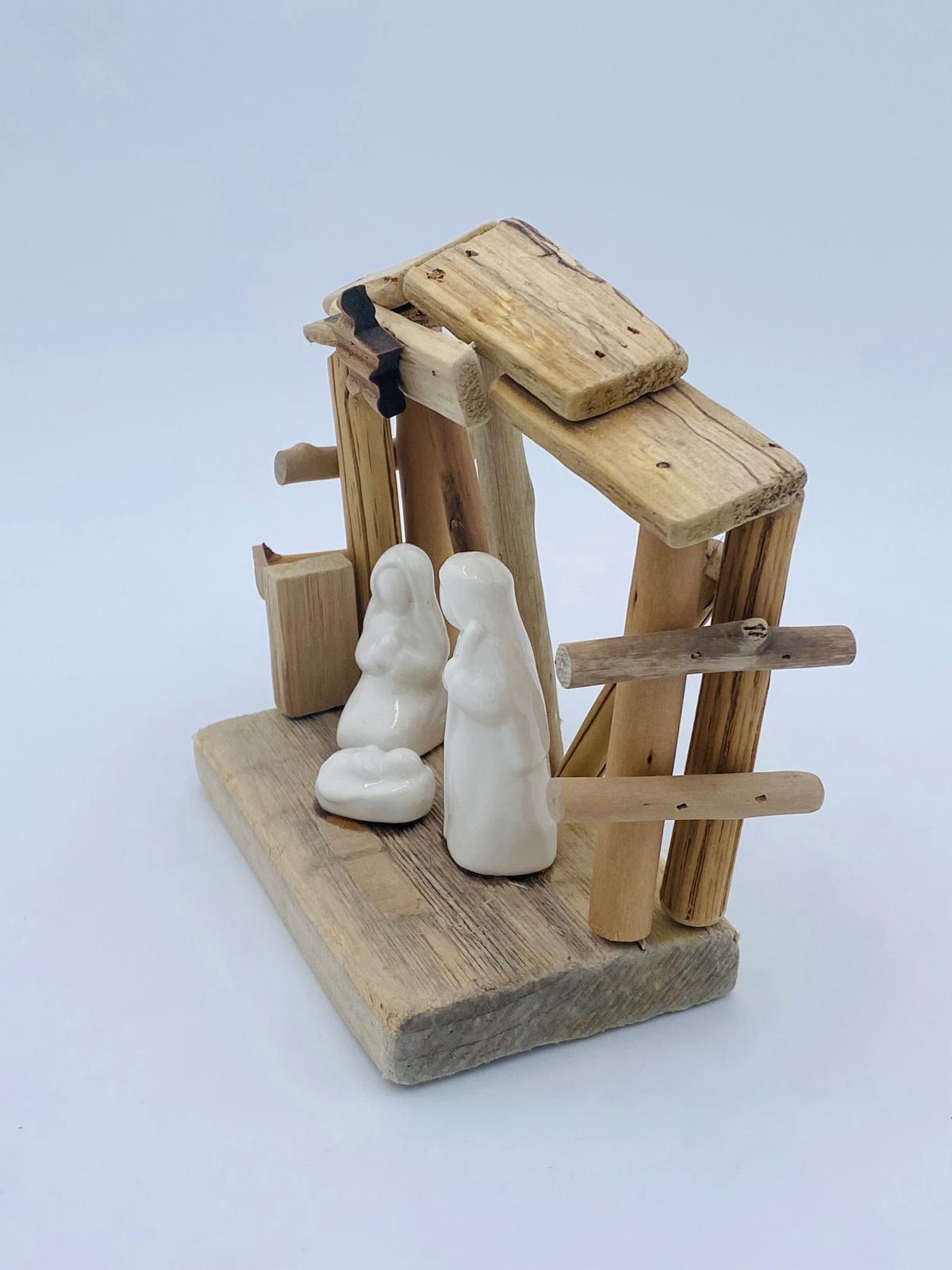Krippe aus Treibholz Maria und Josef
