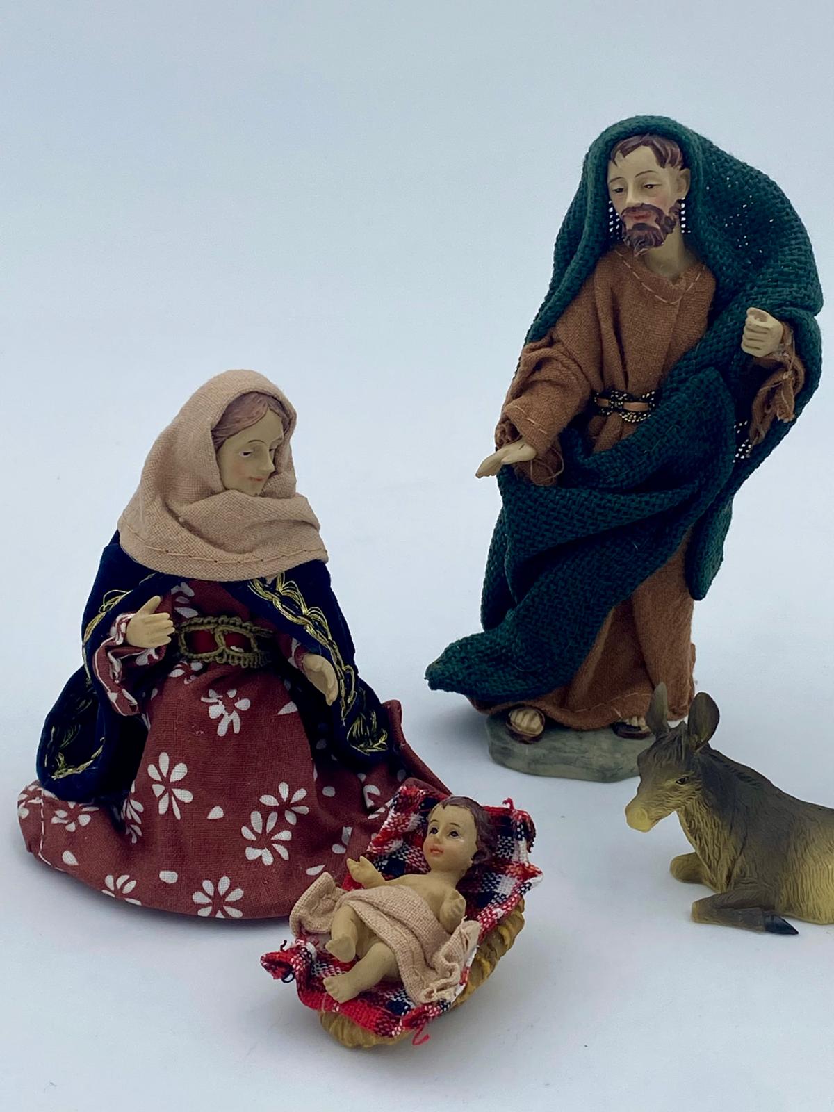 Alpenländische Ankleidekrippenfiguren - 15 teilig