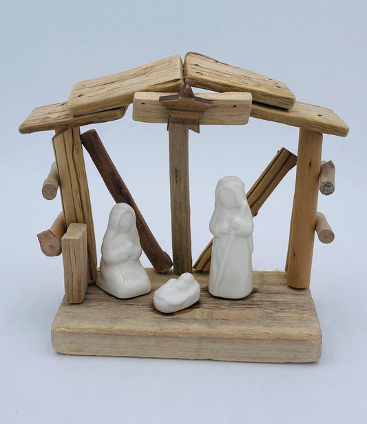 Krippe aus Treibholz Maria und Josef